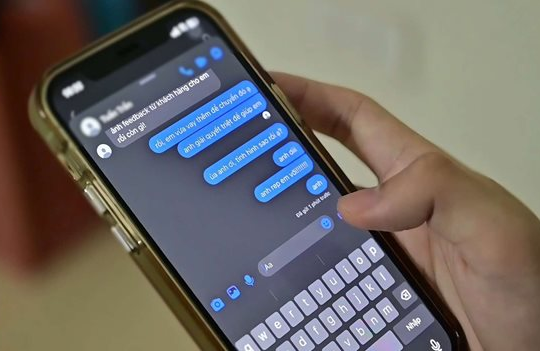 “Học hộ – thi hộ”: Những giao dịch ngầm trong bóng tối học đường