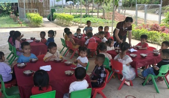 Dự án “Nuôi em - Nghệ An”: Đề nghị các trường cung cấp tài liệu, hình thức nhận tiền