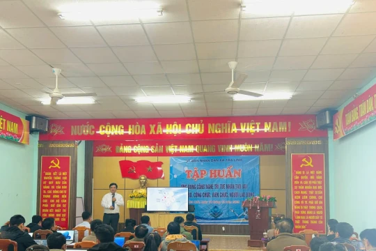 Trường Đại học Sư phạm Kỹ thuật Đà Nẵng 'đưa' AI lên thủ phủ sâm Ngọc Linh