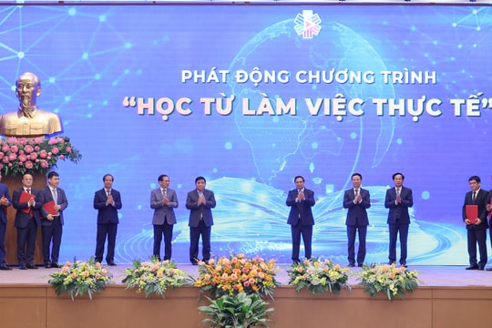 Phát động Chương trình 'Học từ làm việc thực tế'