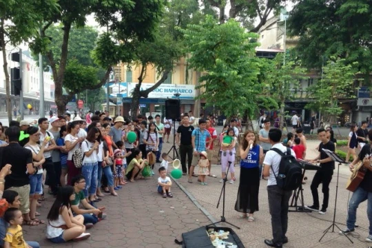 Nghệ thuật len lỏi vào nhịp sống đô thị