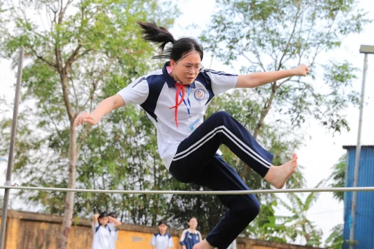 Tăng cường rèn luyện thể chất để học sinh phát triển toàn diện