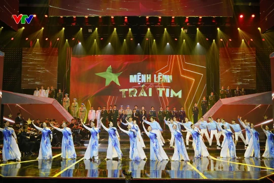 Bản hùng ca tri ân và tôn vinh Quân đội Nhân dân Việt Nam anh hùng