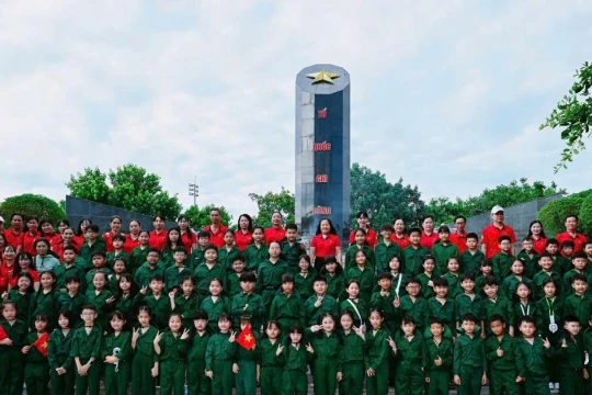 Trường học ở Cà Mau ‘Viết tiếp câu chuyện hòa bình’