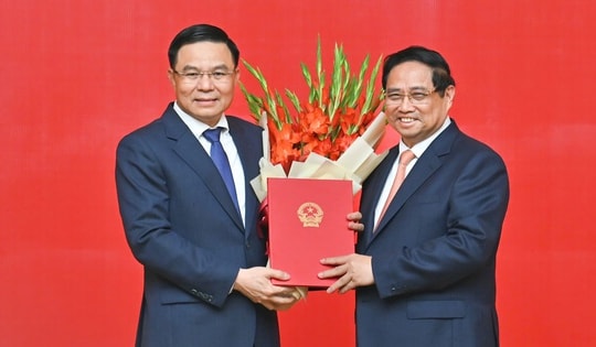 Nhận nhiệm vụ mới, quyền Bộ trưởng Lê Mạnh Hùng nói gì về trọng trách với ngành Công Thương?