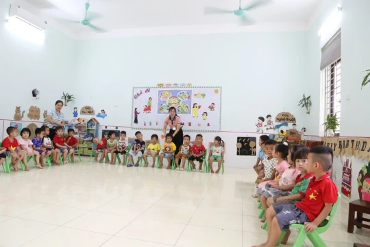 Nâng chất lượng chăm sóc, giáo dục trẻ tại các khu công nghiệp