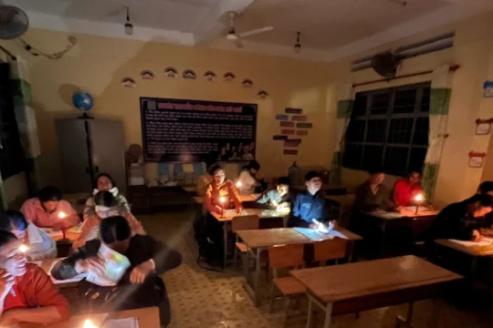 Những bước chân không mỏi trên hành trình gieo chữ