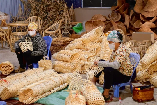 Bất ngờ sản phẩm quê mùa ở làng được người Tây vô cùng ưa chuộng