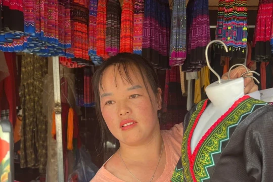 Khi phụ nữ Mường Toong học cách làm chủ công nghệ số để cải thiện sinh kế