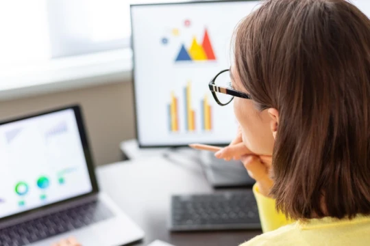 Chatbot AI tái định hình việc tìm kiếm thông tin