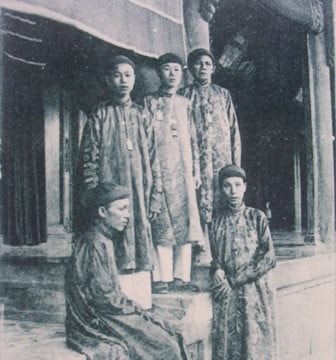 THÁI GIÁM - NHỮNG PHẬN ĐỜI ĐẶC BIỆT