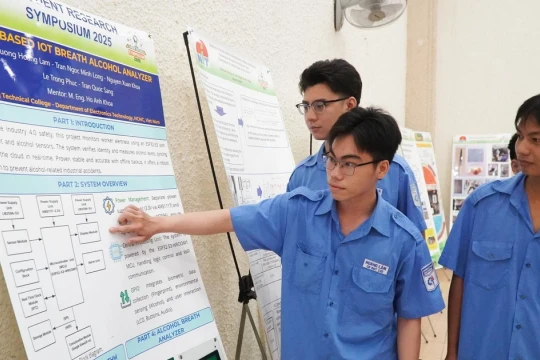 Gỡ 'nút thắt' nhân lực 4.0: Trường nghề và doanh nghiệp phải 'win - win'