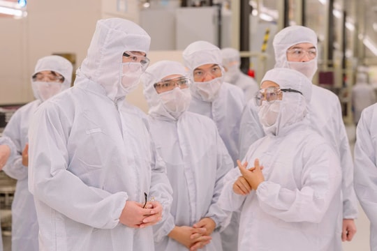 Tăng cường hợp tác với Intel, thúc đẩy phát triển công nghiệp bán dẫn Việt Nam