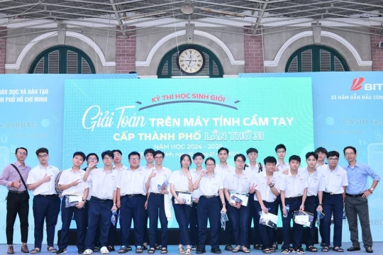 TPHCM thưởng lớn cho học sinh đạt giải cao các kỳ thi cấp thành phố