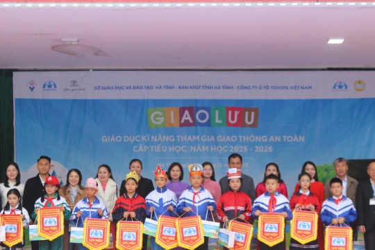 Hà Tĩnh giao lưu giáo dục kỹ năng giao thông an toàn bậc tiểu học