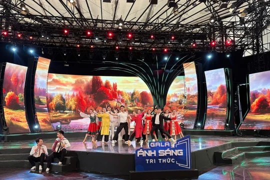 Tôn vinh những đóng góp của đội ngũ trí thức trong dòng chảy lịch sử dân tộc