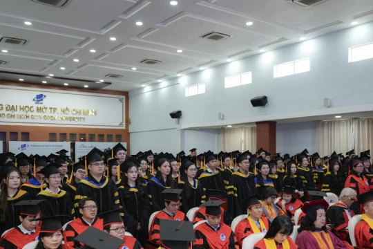 Tân thạc sĩ, tiến sĩ Trường Đại học Mở TPHCM gia nhập đội ngũ lao động tinh hoa