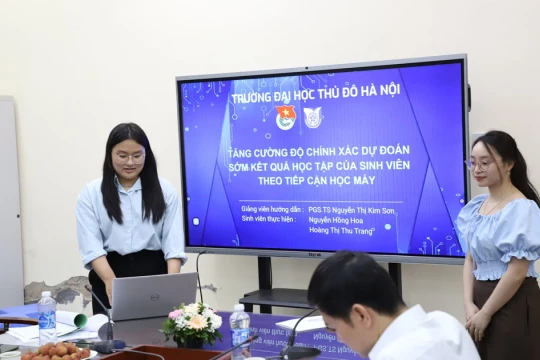 Phát triển câu lạc bộ sinh viên gắn với rèn kỹ năng nghề nghiệp