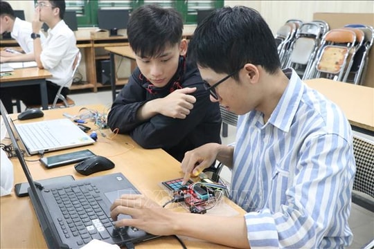 Đào tạo nguồn nhân lực IoT tại Đà Nẵng - Bài 1: Từ giảng đường đến bài toán thực tiễn