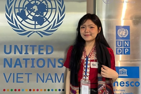 Nữ sinh 10X và hành trình từ bản làng biên giới đến á khoa toàn quốc