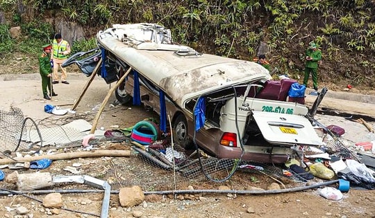 ‘Đi chậm thôi bác tài ơi’ – lời kêu cuối trước khúc cua tử thần khiến 9 người thiệt mạng