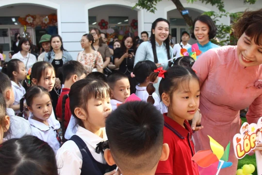 Phân cấp quản lý nhân sự giáo dục: Giao việc phải giao quyền