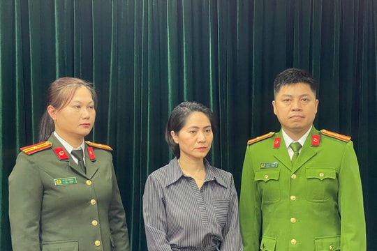 Lời khai của nữ giám đốc công ty tổ chức chương trình ‘Về đây bốn cánh chim trời’