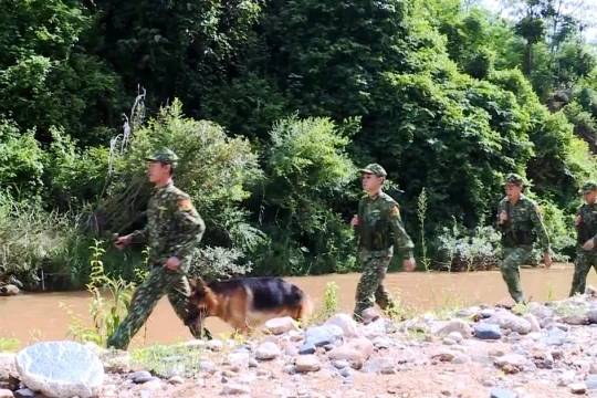 Bài cuối: Đường về của những phận người lầm lỡ