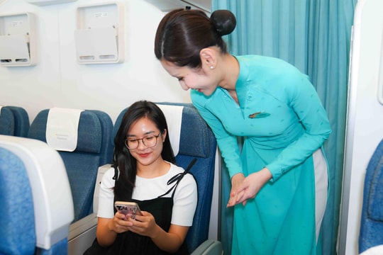 Bước tiến mới của hàng không Việt Nam: Vietnam Airlines chính thức cung cấp Internet trên máy bay