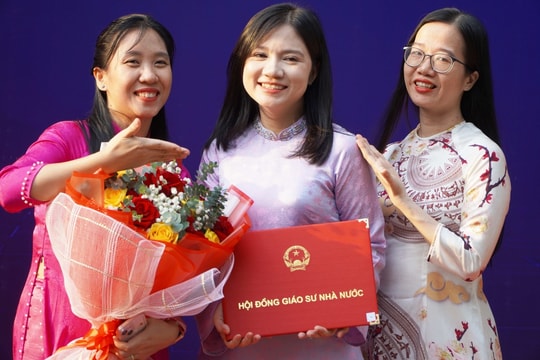 Giáo viên được nghỉ hưu sớm 5 tuổi, muộn tối đa 10 tuổi