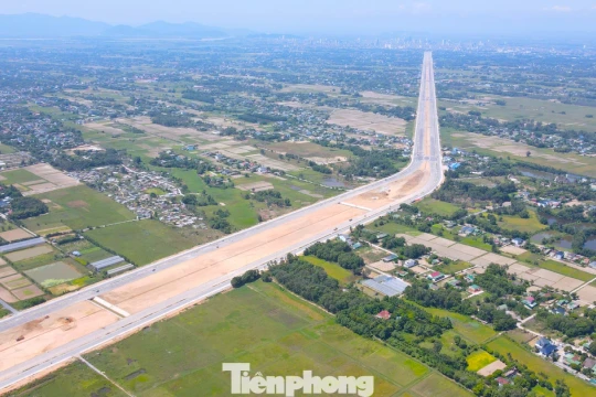 Nghệ An: 'Phanh” việc chuyển đổi đất, giao dịch BĐS tại vùng quy hoạch trung tâm hành chính tỉnh