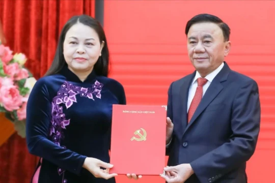 Chuyển động nhân sự tại một số cơ quan, đơn vị, địa phương thời gian qua