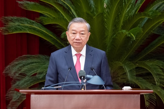 10 chữ về quyết tâm chống tham nhũng, lãng phí, tiêu cực của Tổng Bí thư