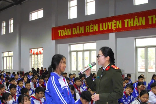 Trang bị kỹ năng giúp học sinh tự bảo vệ mình trên môi trường mạng