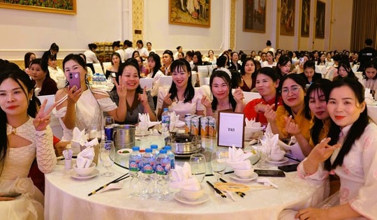 Một công ty chi 5 tỉ đồng, chọn nhà hàng "VIP" tổ chức tất niên cho 13.000 công nhân