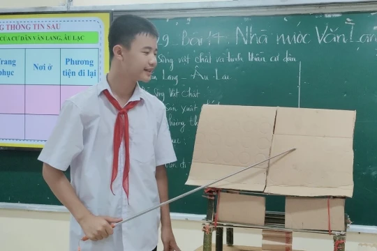 Cách tiếp cận lịch sử trong sách giáo khoa mới