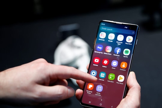 Công an cảnh báo nóng: Người dân gỡ ngay ứng dụng sau trước khi bị mất sạch tiền