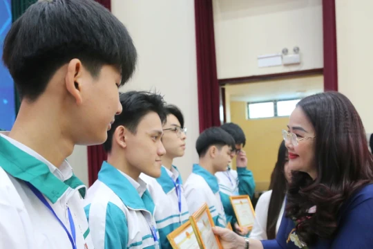 Quảng Trị vinh danh dự án nghiên cứu khoa học kỹ thuật tiêu biểu của học sinh