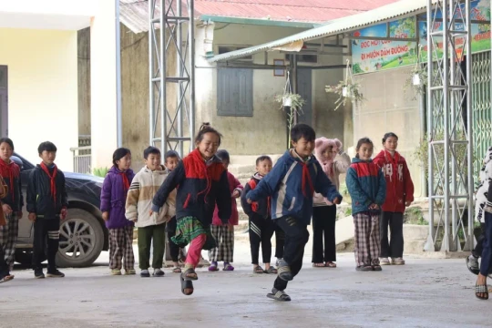 Dồn điểm trường lẻ, bước đệm nâng cao chất lượng giáo dục vùng cao