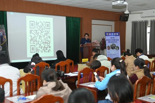 Nâng cao năng lực, hỗ trợ phụ nữ DTTS phát triển kinh tế bền vững