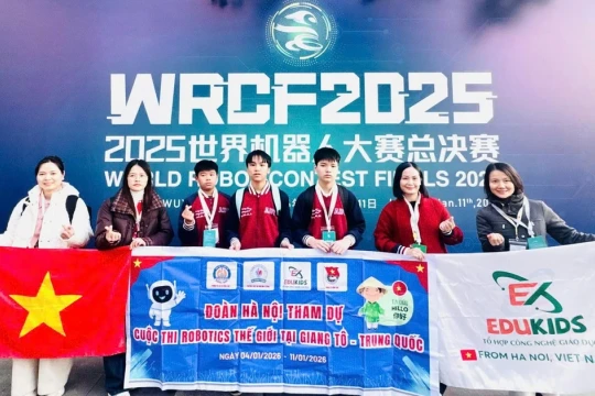 Học sinh Hà Nội giành Huy chương Vàng tại Cuộc thi Robotics thế giới