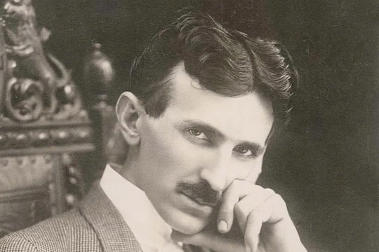 Thiên tài kỳ dị Tesla và 'cuộc chiến dòng điện' với Edison