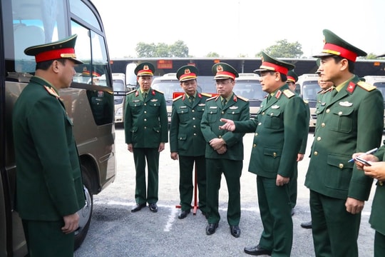 Kiểm tra công tác chuẩn bị đưa, đón đại biểu dự Đại hội XIV của Đảng