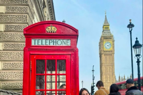 Mẹ Việt hai con vừa điều hành doanh nghiệp, vừa tốt nghiệp Thạc sĩ xuất sắc tại Anh: "Áp lực là đòn bẩy của phi thường"