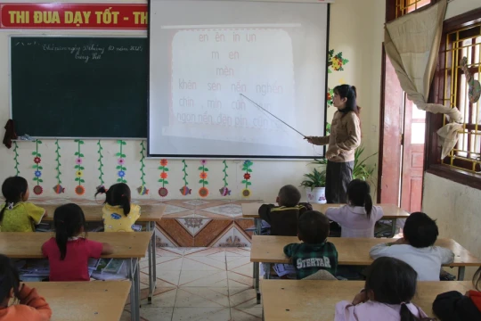 Chuyển đổi số ở vùng cao hướng tới học tập bình đẳng