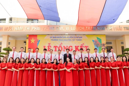 Tiên phong đổi mới dạy học, bệ phóng cho thành quả giáo dục