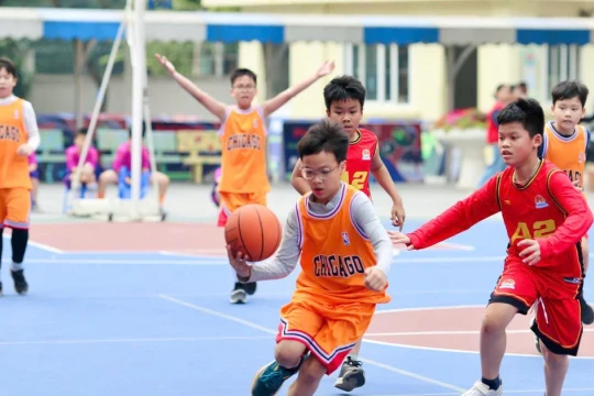 Tạo sân chơi bổ ích để học sinh được rèn luyện thể chất