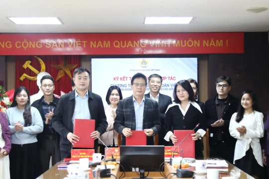 Công đoàn Giáo dục Việt Nam triển khai chương trình phúc lợi cho nhà giáo