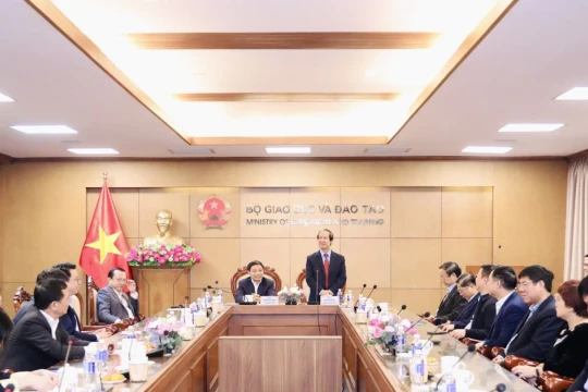 Bộ GD&ĐT phối hợp hiệu quả với Bộ Tài chính