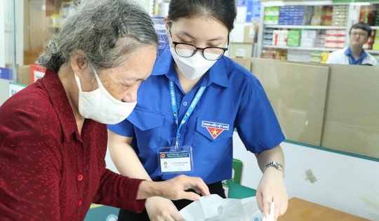 Infographic: 11 trường hợp được BHYT thanh toán 100%